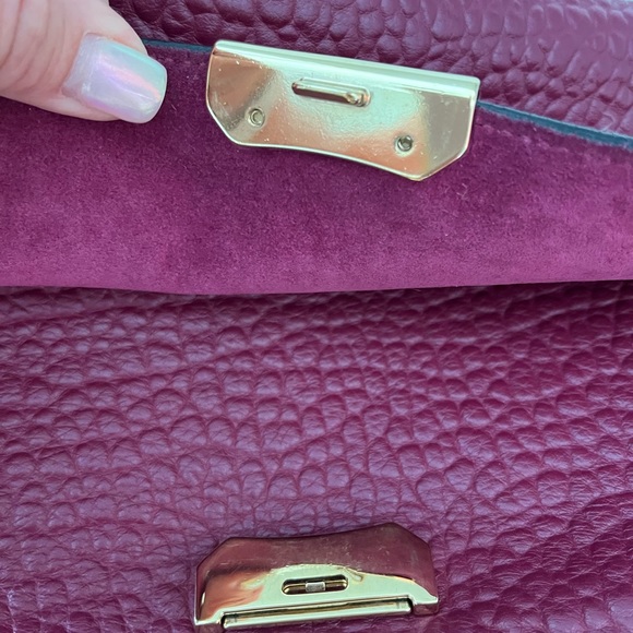 💯 Authentic Burberry Leather Shoulder bag/Clutch - Picture 11 of 16